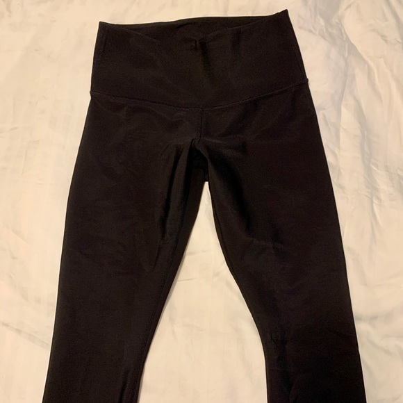 EUC Karma Athletics Kata Crop Legging - Picture 3 of 6